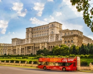 EN Excursie București + Therme